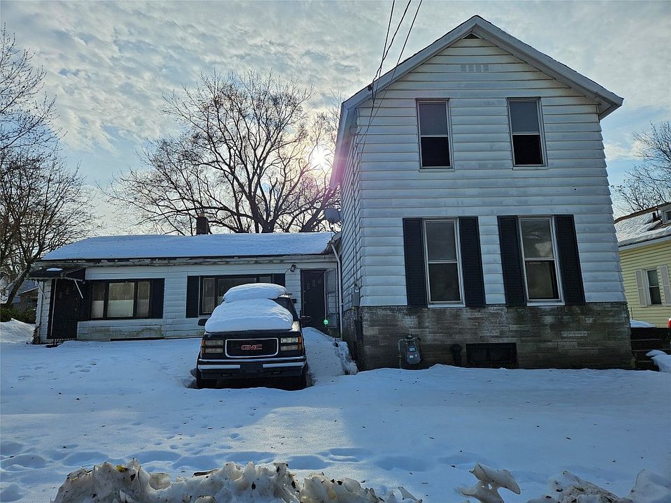 1st image of 1241 E 21st St