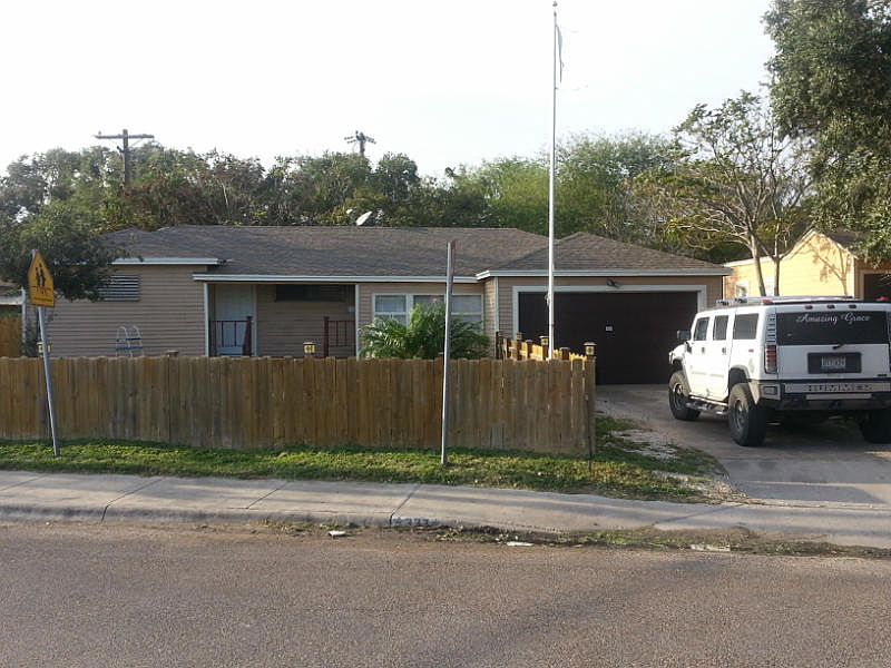 1st image of 337 Norton St