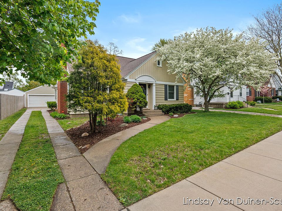 1173 Alger St SE, Grand Rapids, MI 49507 Zillow