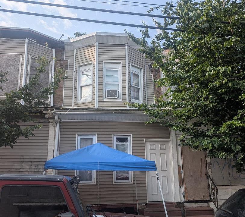 1st image of 1222 Sheridan St