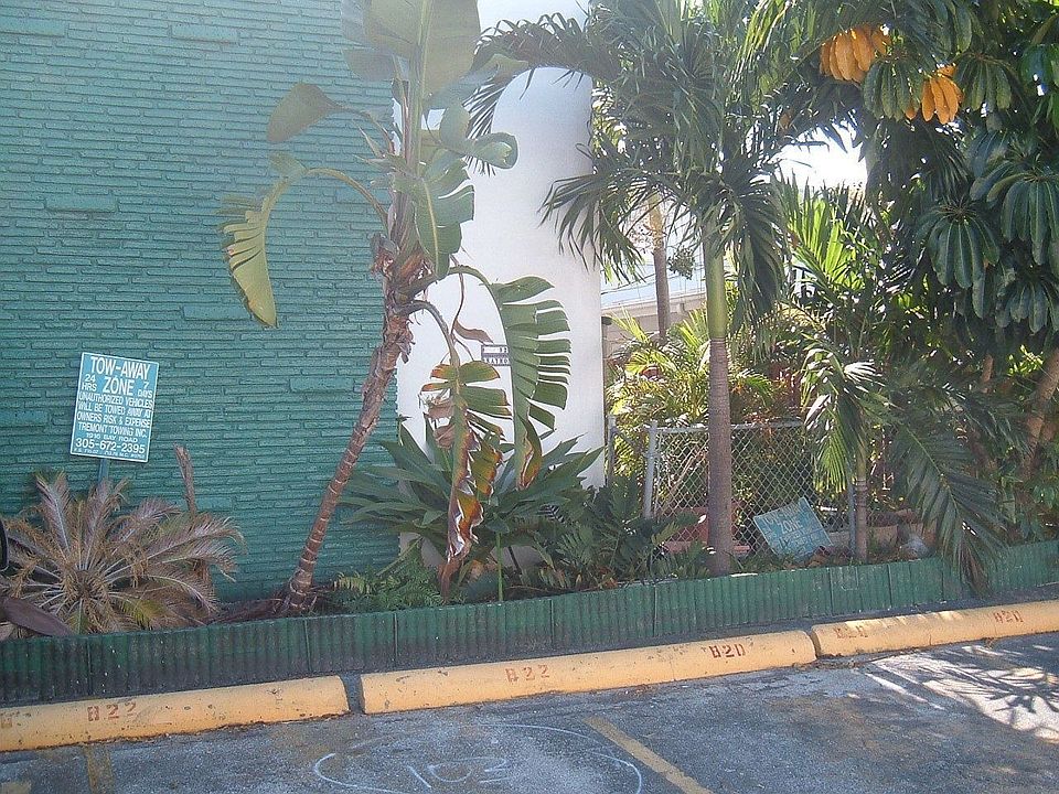 Front Parking Lot