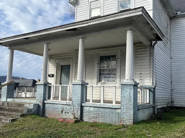 1317 Lincoln St, Portsmouth, OH 45662