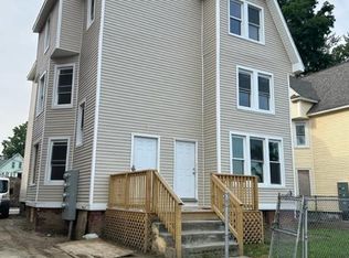 17 Greenwich St APT 1, Springfield, MA 01107