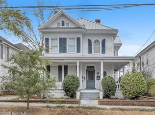 104 S 4th St, Wilmington, NC 28401