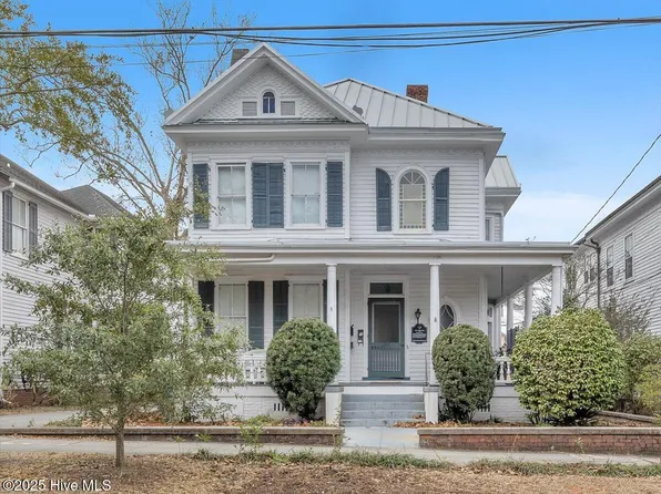 104 S 4th Street, Wilmington, NC 28401