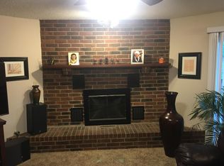 1406 S Gelven Ave, Springfield, MO 65804