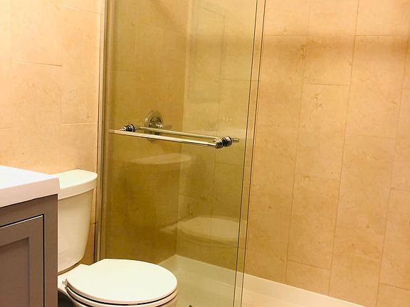 4th image of 15403 20th Ave Floor 2