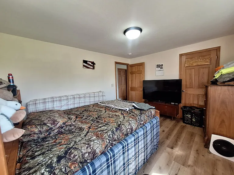 2406 Hill Ave #2 — Photo 7