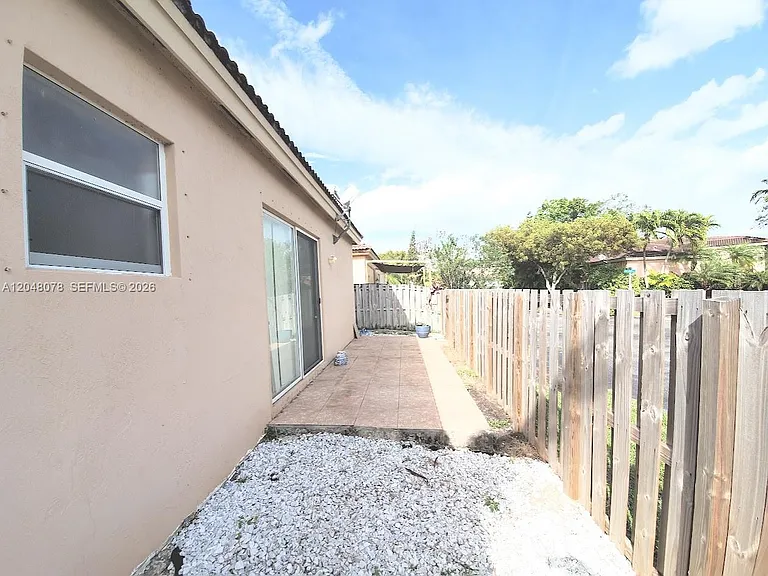 21460 SW 90th Ct — Photo 4