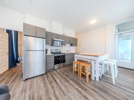 107 Roger St