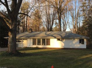 7662 Birchmont Dr, Novelty, OH 44022