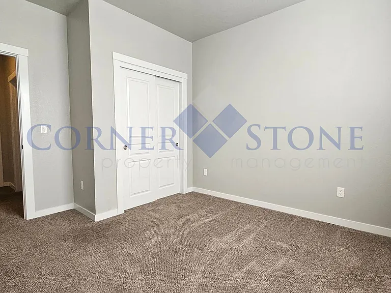 4676 W Silver Riv — Photo 14