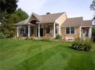 133 Pleasant Valley Rd, Amesbury, MA 01913