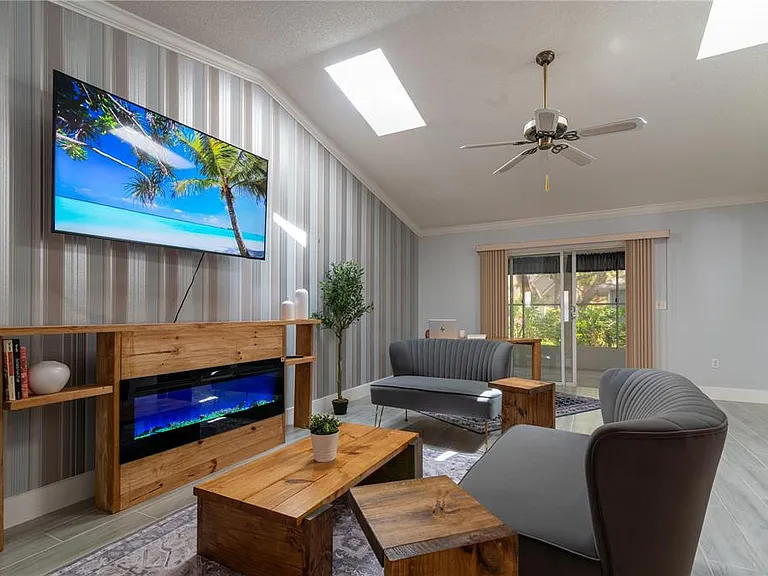 6908 Arbor Oaks Cir — Photo 19