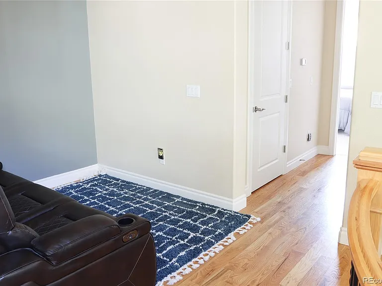 9242 Ridgegate Pkwy — Photo 11