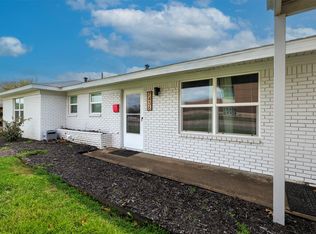 7436 Bridges Ave, Richland Hills, TX 76118