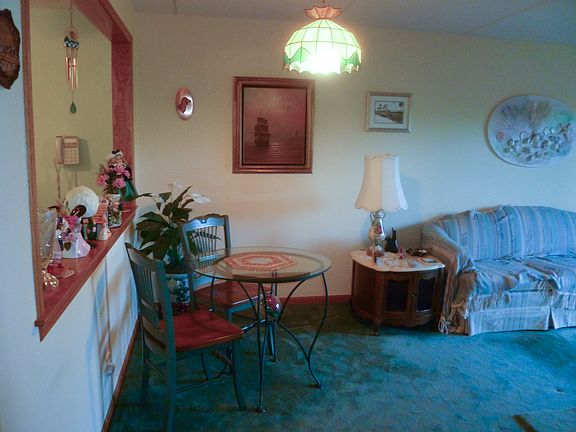 3rd image of 6701 N Milwaukee Ave APT 307