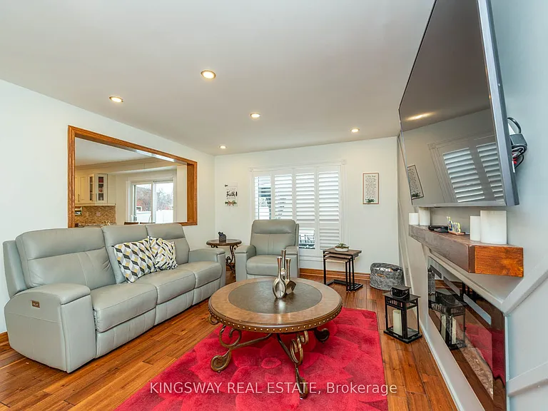 298 Forest Dr S — Photo 22