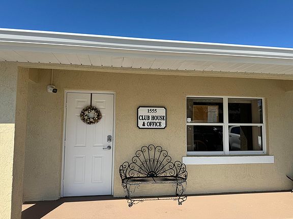 4th image of 1534 SE Royal Green Circle #203