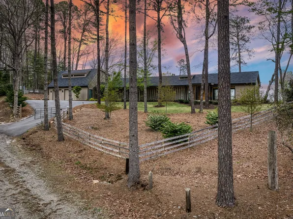 133 Oasis Ridge Rd, Lakemont, GA 30552