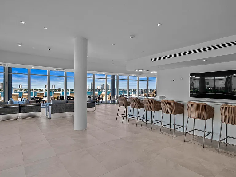 220 Lake Shore Dr #1913 — Photo 18