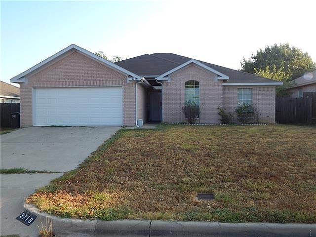 1st image of 3716 Fleetwood Dr