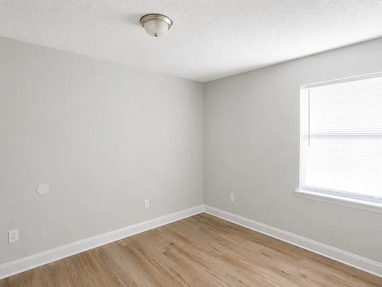 411 Braxton Ave #7 — Photo 7