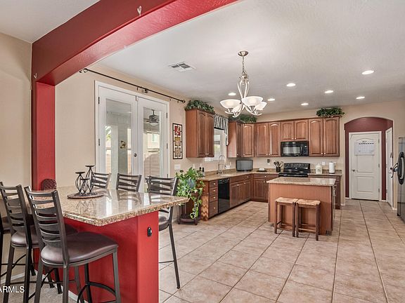 4th image of 42582 W CORVALIS Lane