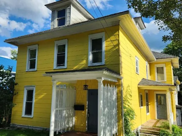 415 W 5th Ave #3, Warren, PA 16365