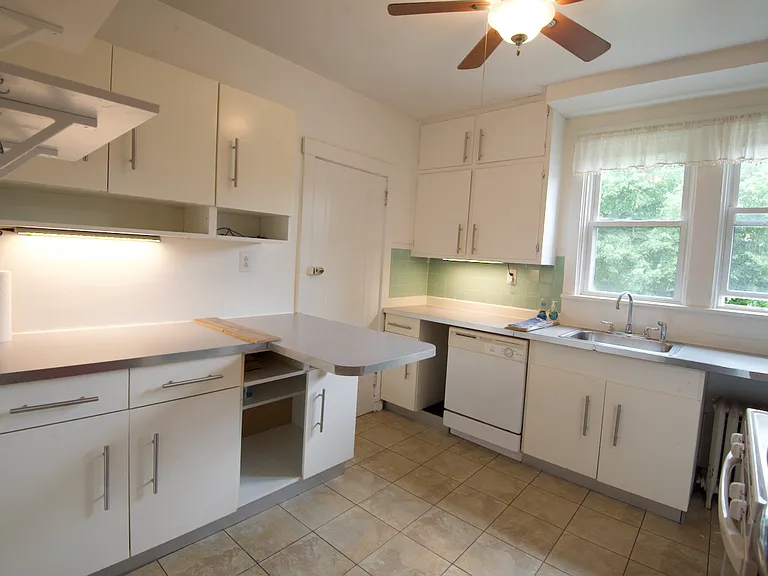 218 Pennsylvania Blvd #1 — Photo 1