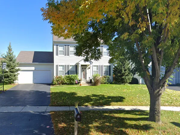 2815 Overbeck Ln, West Chicago, IL 60185