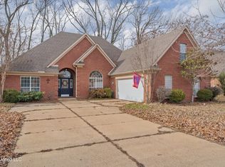 2469 Della St, Hernando, MS 38632