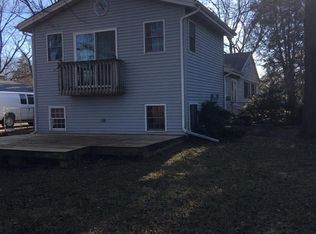 3406 Peacock Ln, Rolling Meadows, IL 60008