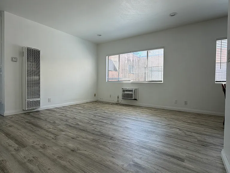 433 Cottage Home St #3 — Photo 9