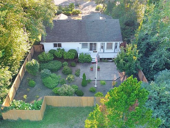 5th image of 558 Quinault Ave SE
