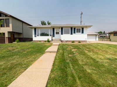 513 Riverview Dr E, Great Falls, MT, 59404
