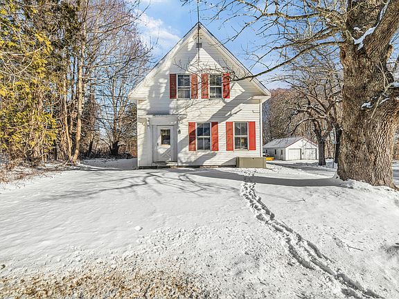 3rd image of 109 Waldoboro Road