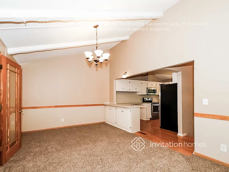 1716 Lamplight Dr — Photo 7