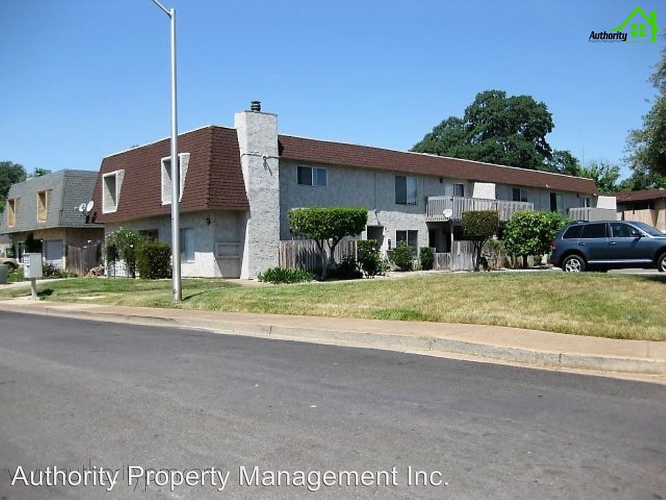 1st image of 680 Saginaw St APT 4