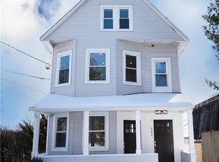 241 Old Stratfield Rd, Fairfield, CT 06825