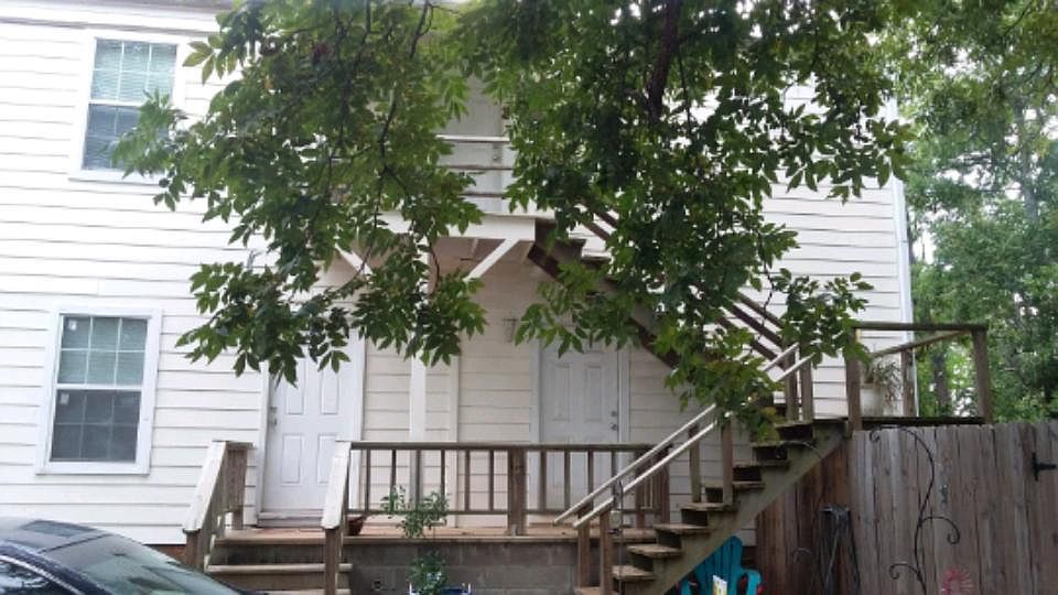 2nd image of 1404 N Queen St APT 1