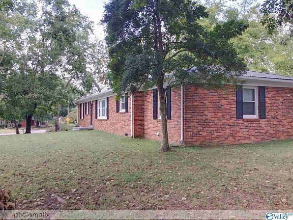 4th image of 4415 Lakeview Dr NW
