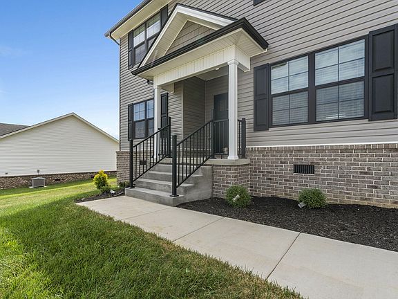 4th image of 605 Lillie Ct