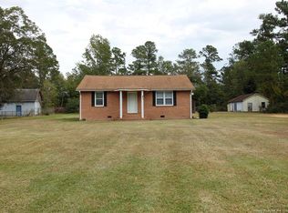 806 Barker Ten Mile Rd, Lumberton, NC 28358