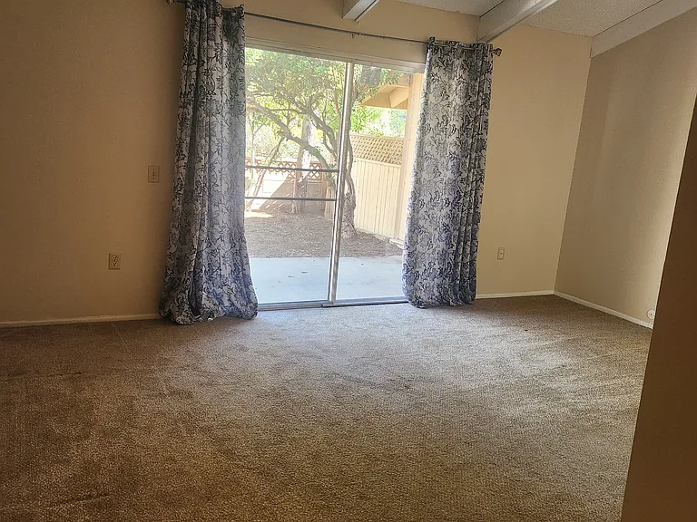 452 Windyridge Gln — Photo 14