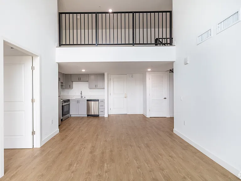 6569-6581 N Van Nuys Blvd W #718 — Photo 33
