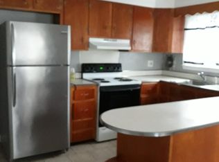 277 High St W, Manchester, CT 06040