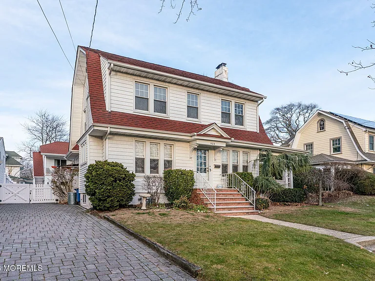 404 Monmouth Ave — Photo 36