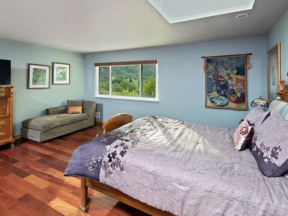 5th image of 14055 Palomino Way
