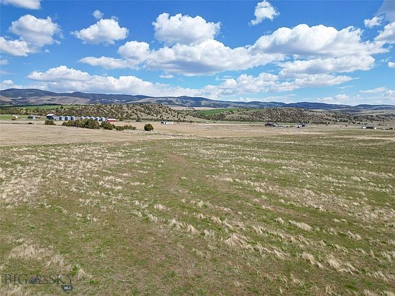 2nd image of Old Coach Rd